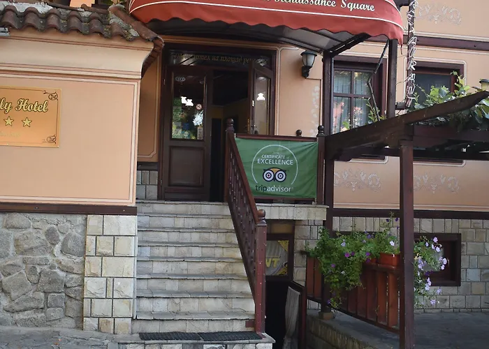 Family At Renaissance Square 3* Plovdiv