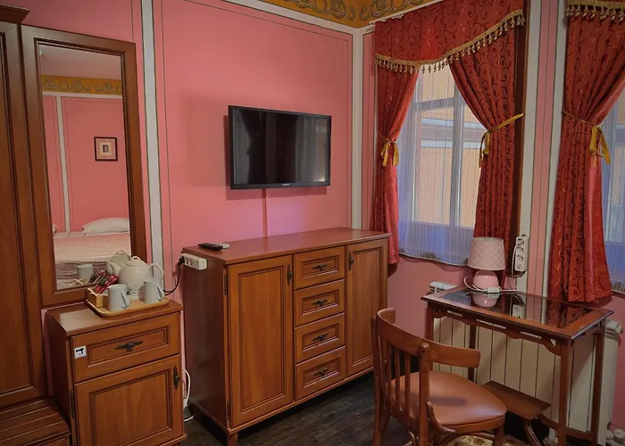 Family At Renaissance Square 3* Plovdiv