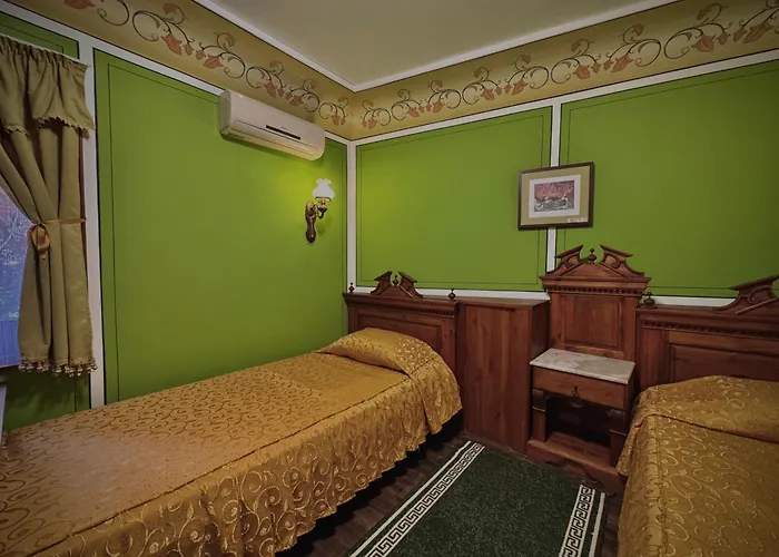 Hotel Family At Renaissance Square Plovdiv