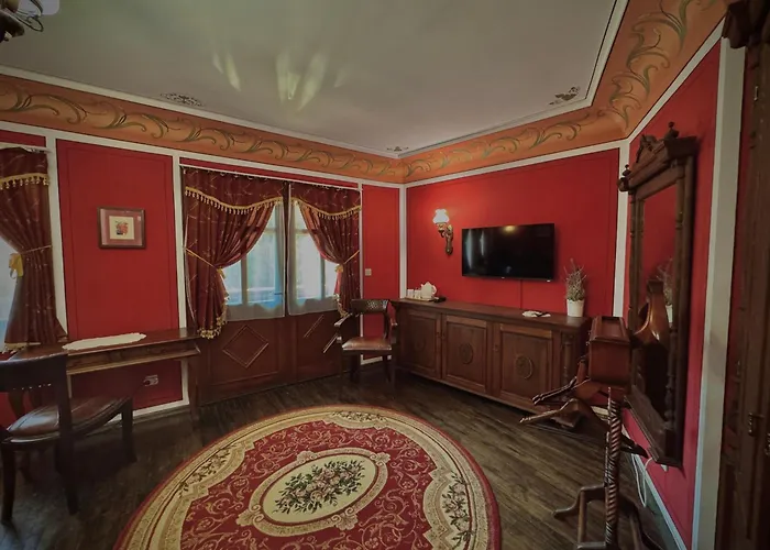 Family At Renaissance Square Hotel Plovdiv