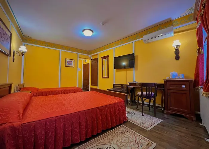 Family At Renaissance Square Hotel Plovdiv