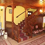 Family At Renaissance Square 3*