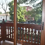 Family At Renaissance Square 호텔 플로브디프