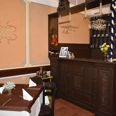 Hotel Family At Renaissance Square Plovdiv