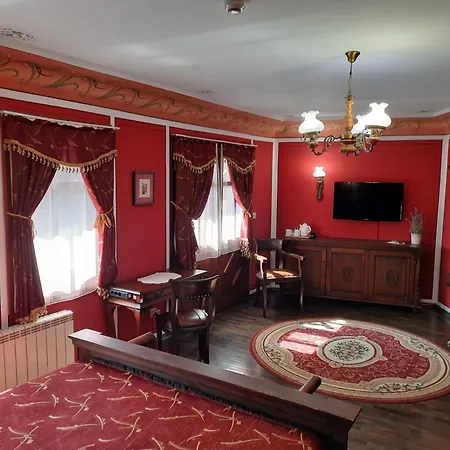 Hotel Family At Renaissance Square Plovdiv