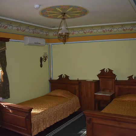 Family At Renaissance Square Отель 3*